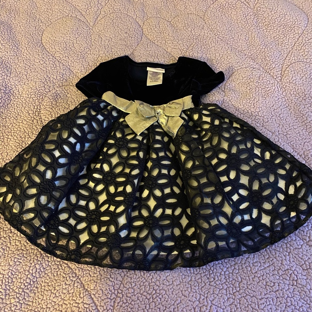 Infant 12 months dress